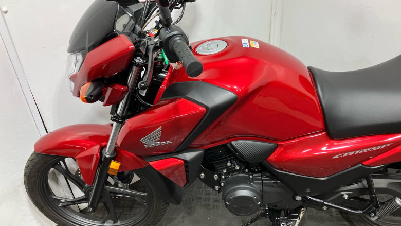 Honda CB125F (24MY)